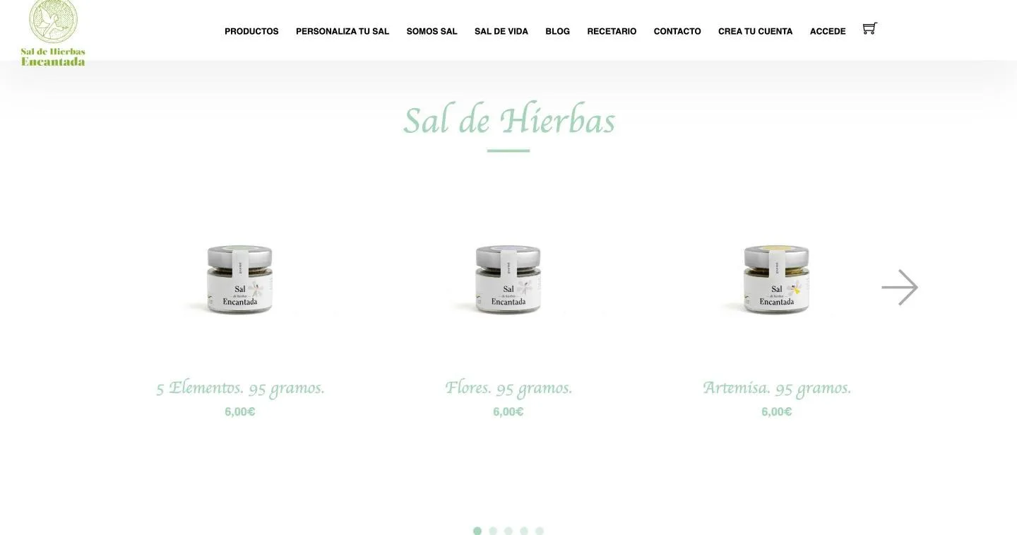 Las tres variedades en formato de 95 gramos, con nombre y precio en verde muy claro